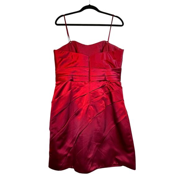 Red Satin Sorella Vita Sweetheart Cocktail Dress - Size 14 - Picture 3 of 16